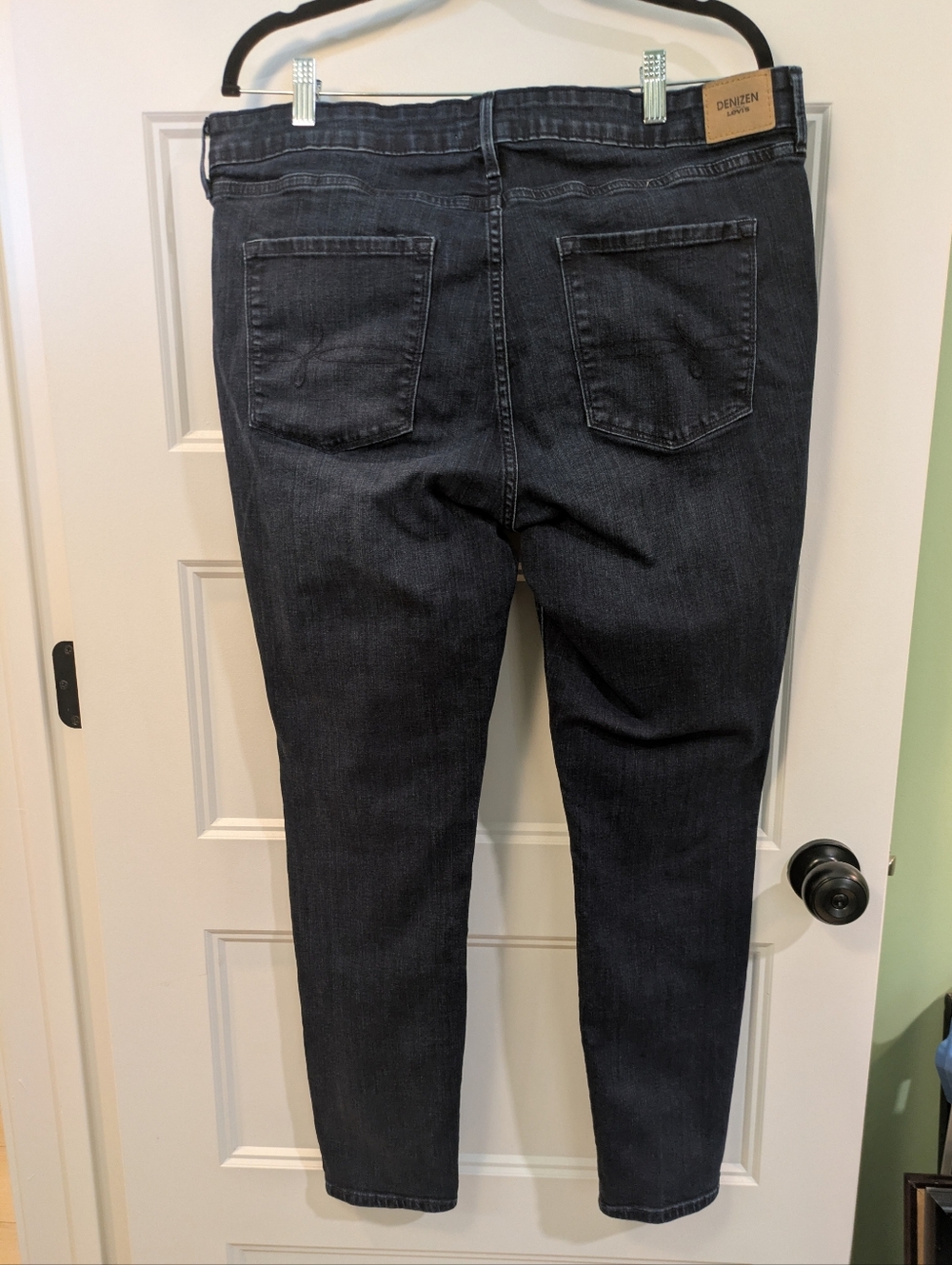 Denizen from Levi's Women's Skinny Jeans in Dark Wash - Picture 5 of 11